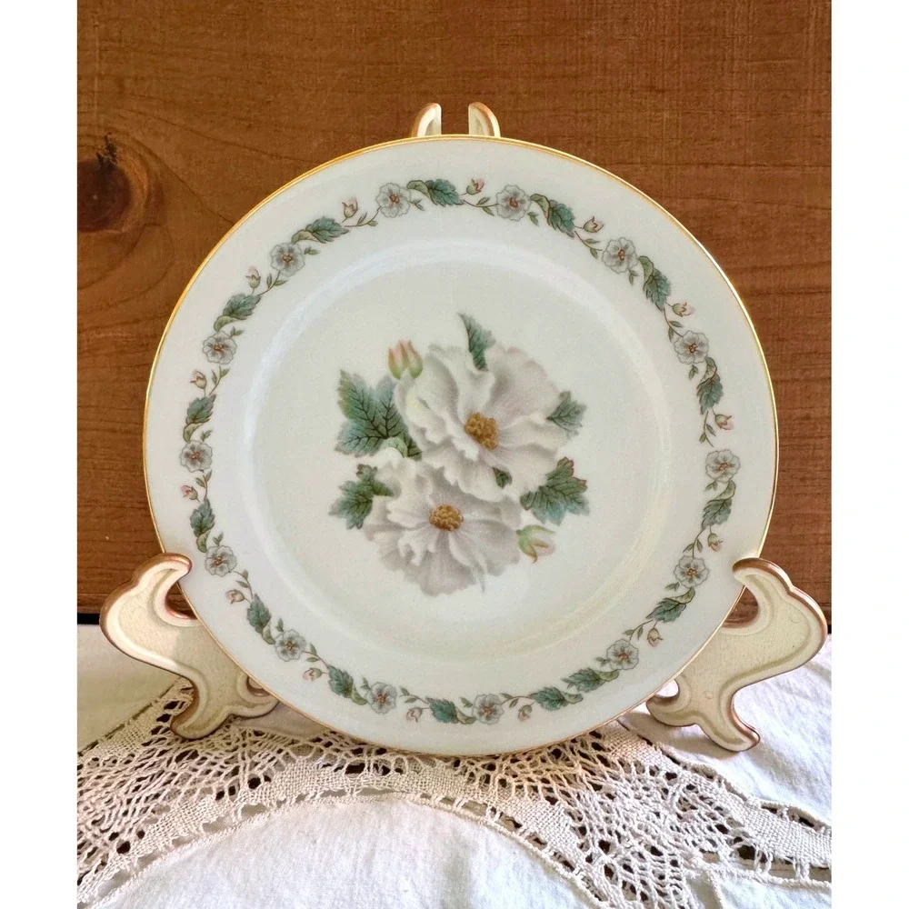 Noritake perfectly excellent sized